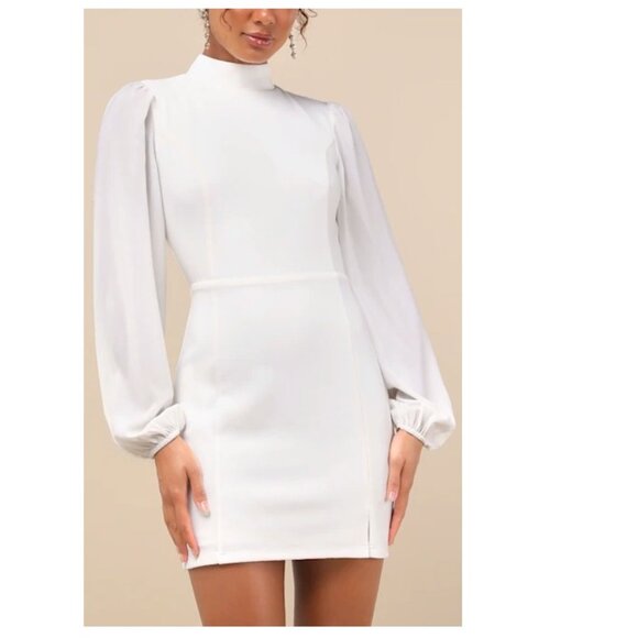 Lulus Exceptionally Flirty White Long Sleeve Backless Mini Dress Size XS NWOT - Picture 8 of 12